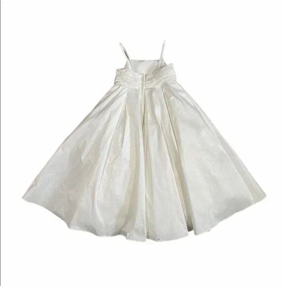 David’s Bridal Flower Girl Taffeta‎ Ball Gown Bow - Picture 3 of 10